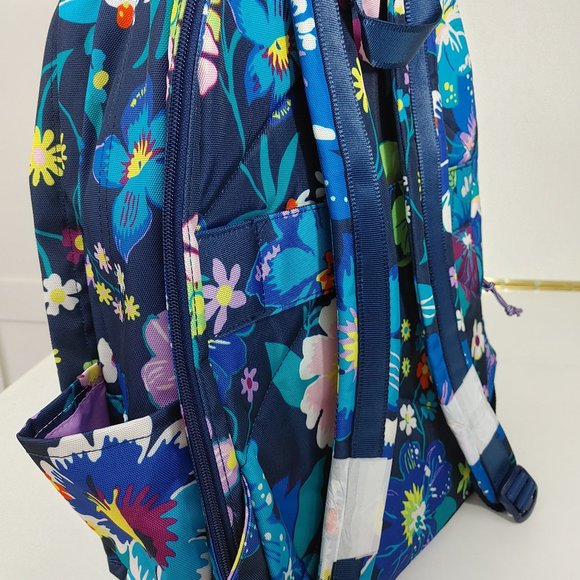 Vera Bradley Lighten Up Grand Backpack NWT - Picture 4 of 11